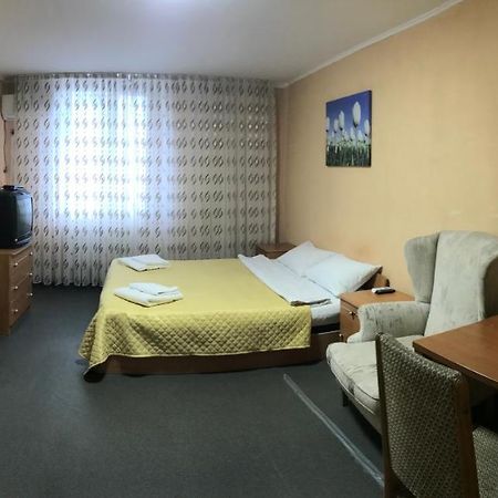 Мини Отель «Positive” Kyjev Exteriér fotografie