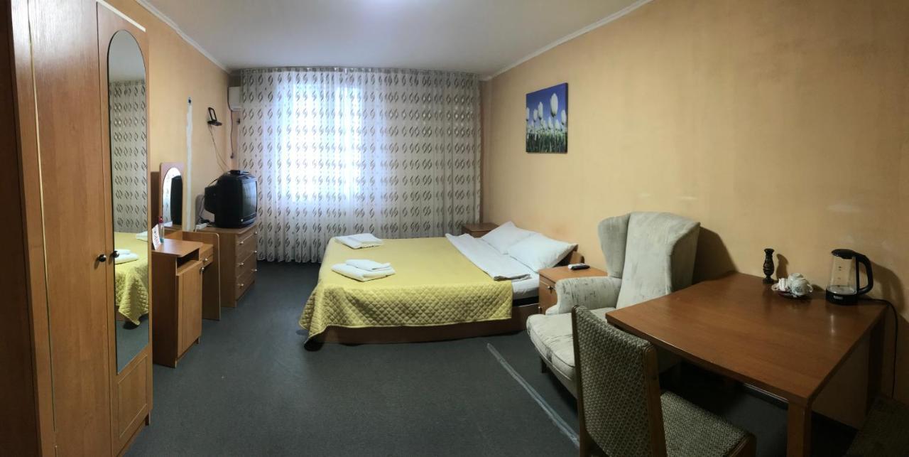 Мини Отель «Positive” Kyjev Exteriér fotografie